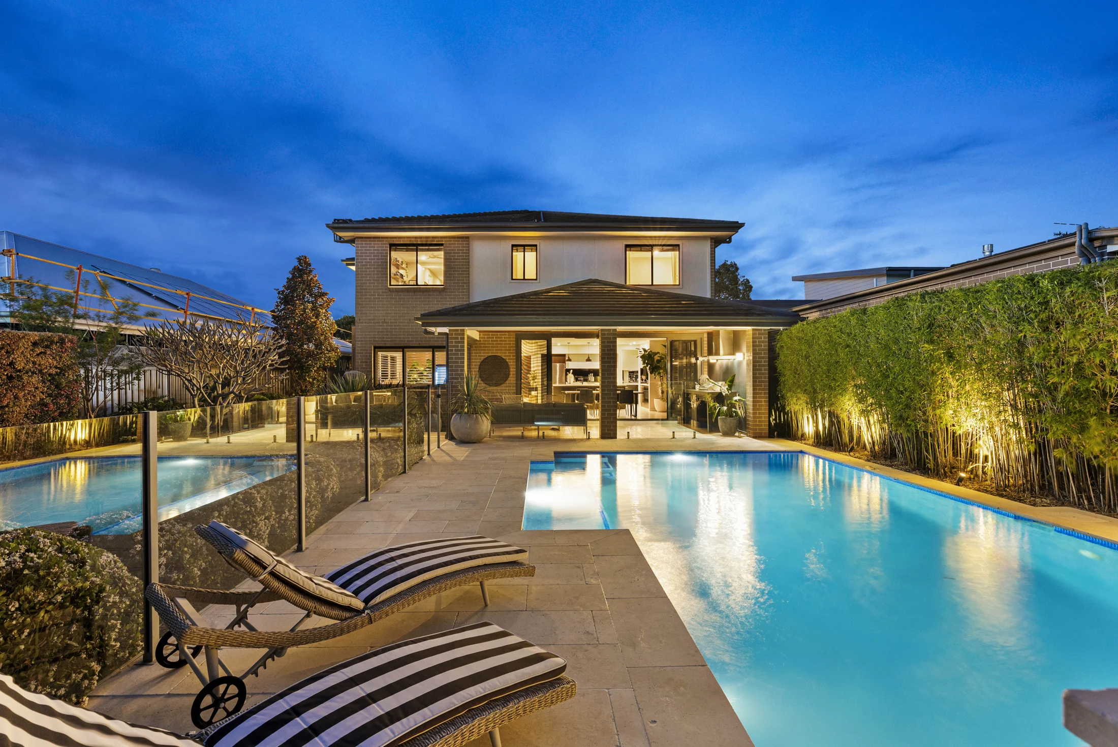 25 Phillip Street — pool, photograph 057